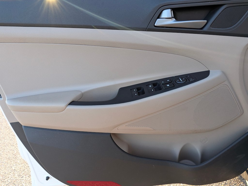 Thumbnail: 2017 Hyundai Tucson - 24