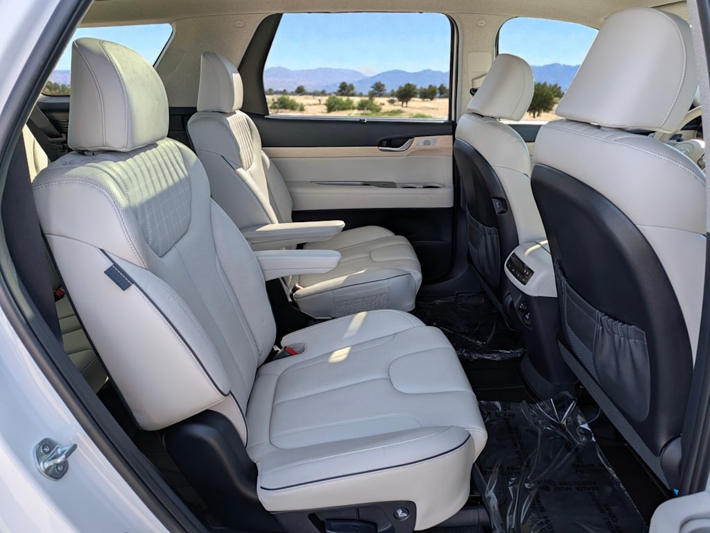 Thumbnail: 2023 Hyundai Palisade - 29