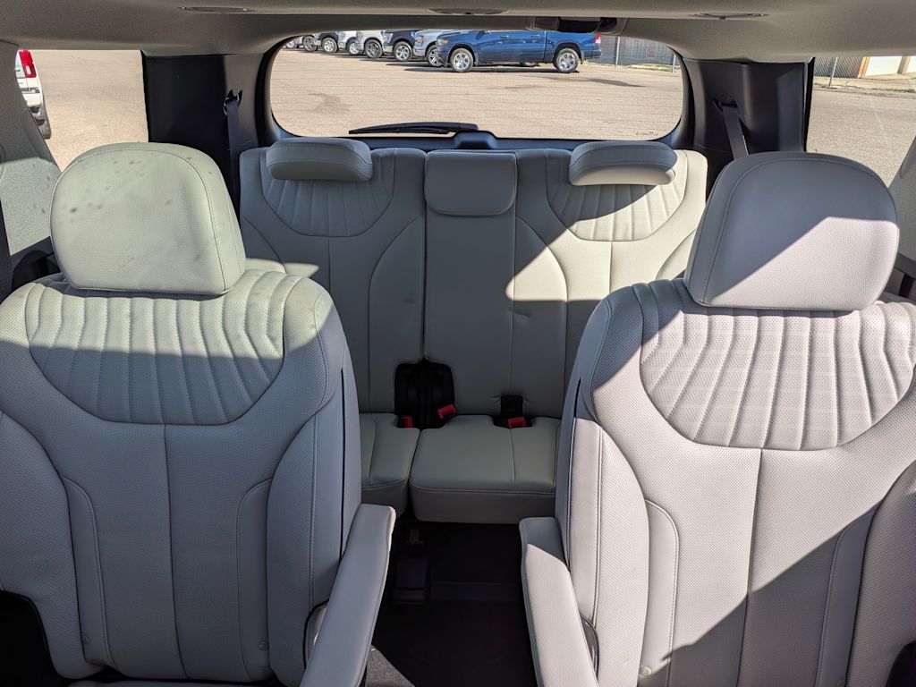 Thumbnail: 2023 Hyundai Palisade - 32