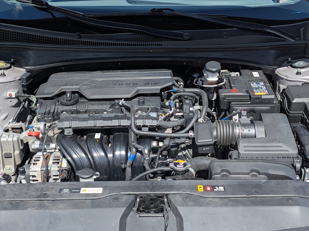 Thumbnail: 2024 Hyundai Elantra - 9