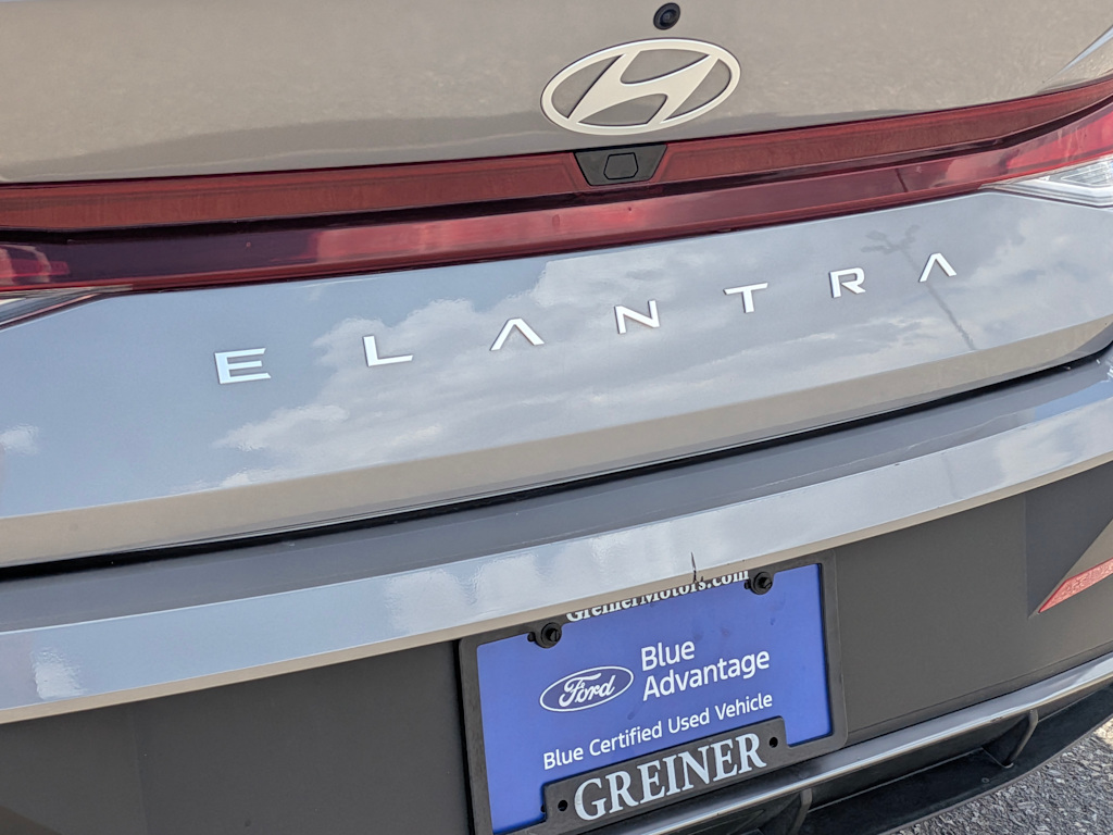 Thumbnail: 2024 Hyundai Elantra - 7