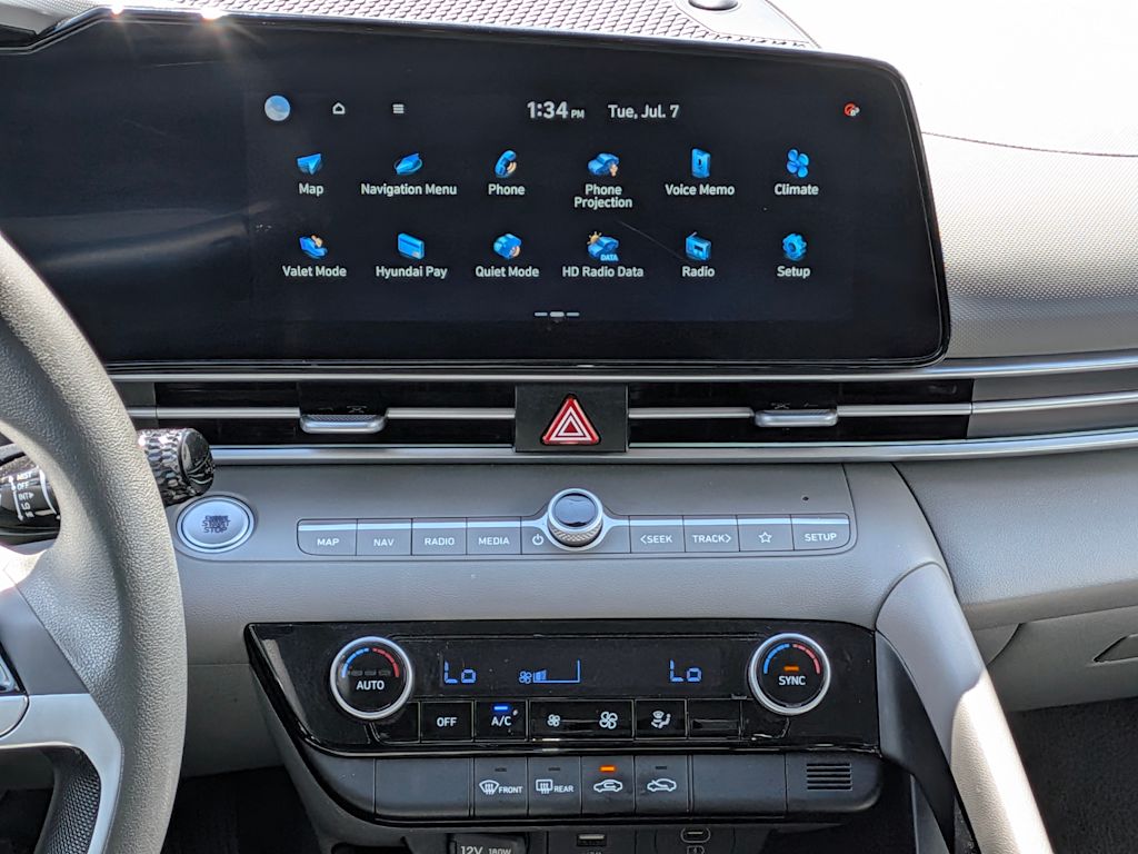 Thumbnail: 2024 Hyundai Elantra - 15