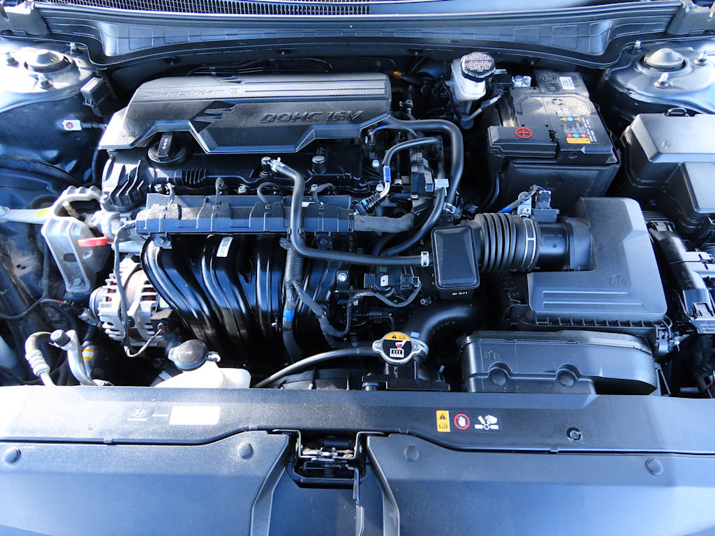 Thumbnail: 2024 Hyundai Elantra - 9