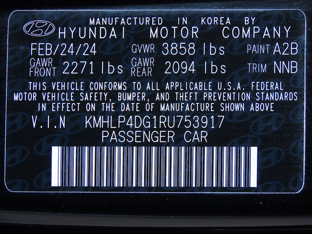 Thumbnail: 2024 Hyundai Elantra - 19