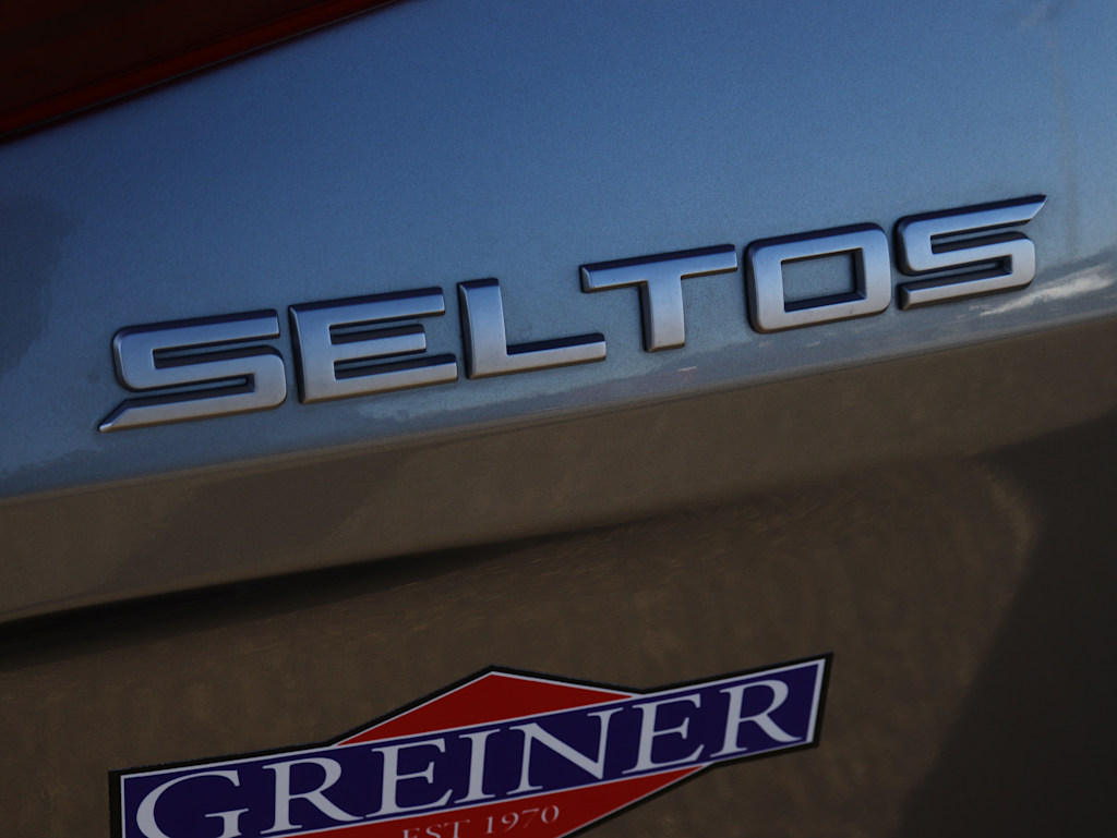 Thumbnail: 2023 Kia Seltos - 7