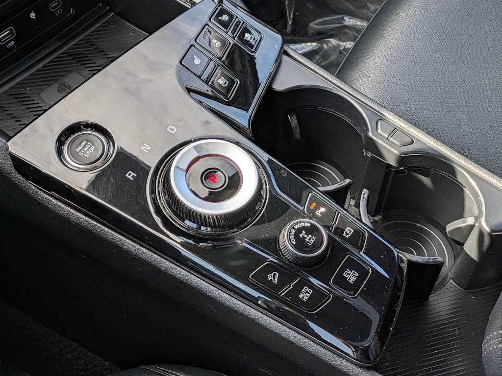 Thumbnail: 2023 Kia Sportage - 31