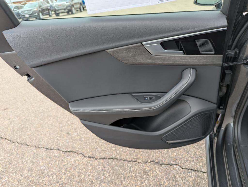 2024 Audi A4  38