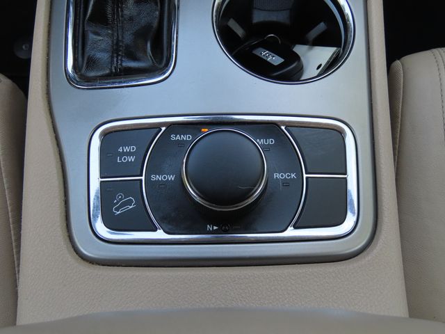 Thumbnail: 2020 Jeep Grand Cherokee - 26