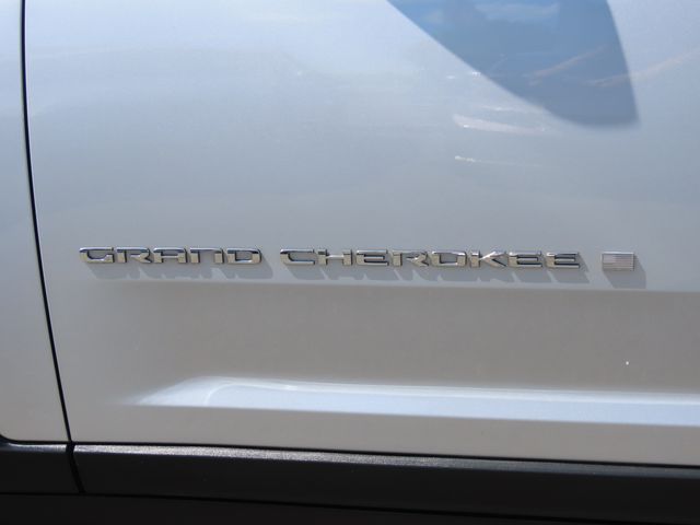 Thumbnail: 2022 Jeep Grand Cherokee L - 7