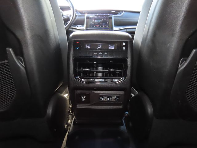 Thumbnail: 2022 Jeep Grand Cherokee L - 28