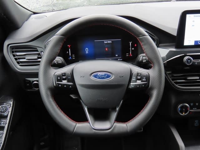 Thumbnail: 2023 Ford Escape - 10