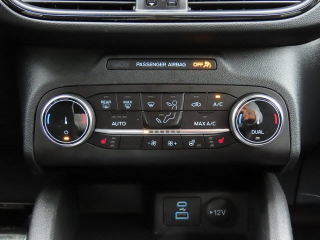 Thumbnail: 2023 Ford Escape - 24