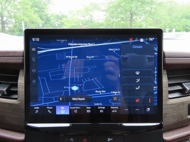 Thumbnail: 2024 Ford Expedition - 15