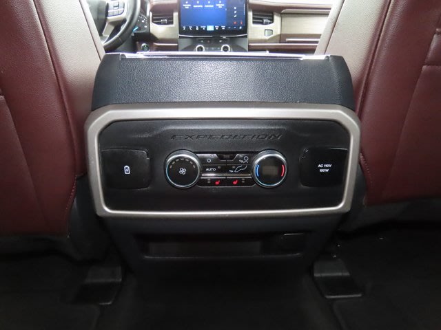 Thumbnail: 2024 Ford Expedition - 30