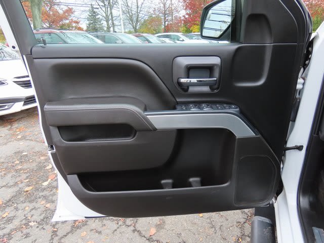 Thumbnail: 2017 Chevrolet Silverado 1500 - 21