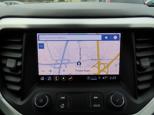 Thumbnail: 2023 GMC Acadia - 14