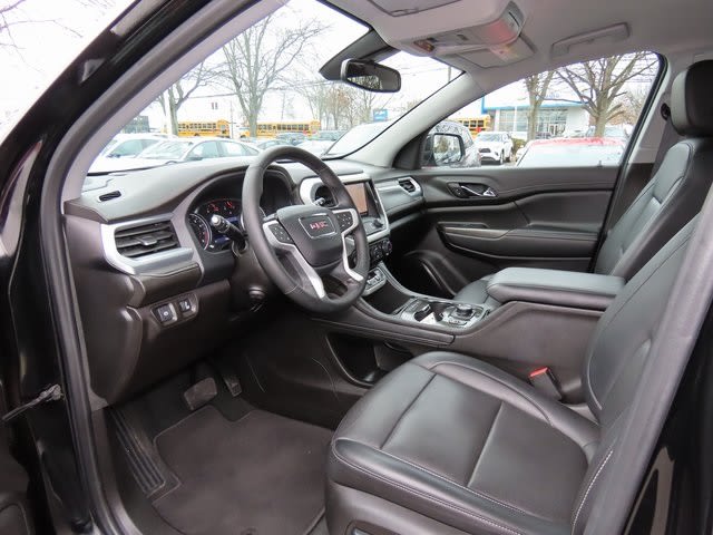 Thumbnail: 2023 GMC Acadia - 11