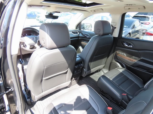 2022 GMC Acadia Denali 23