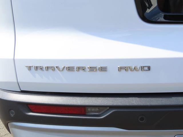 Thumbnail: 2024 Chevrolet Traverse - 6