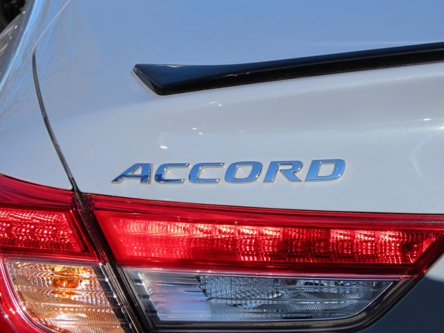 Thumbnail: 2022 Honda Accord - 6