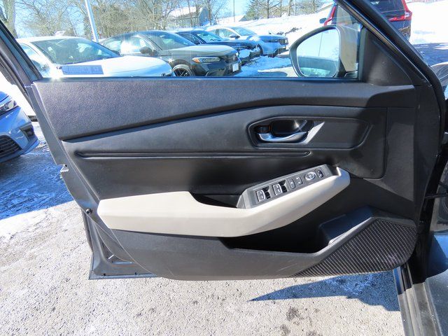 Thumbnail: 2023 Honda Accord - 21