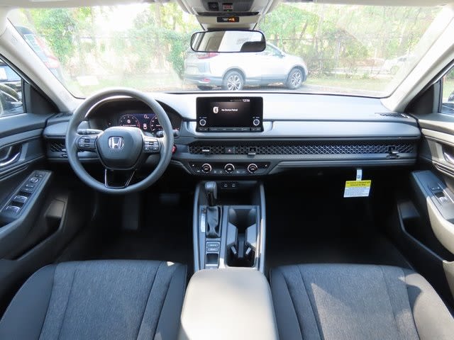 Thumbnail: 2025 Honda Accord - 10