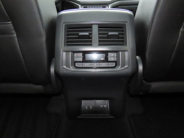 Thumbnail: 2021 Volkswagen Atlas - 29
