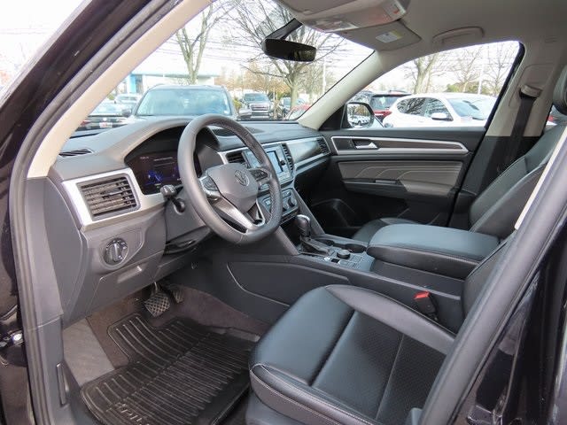 Thumbnail: 2022 Volkswagen Atlas - 2