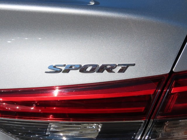 Thumbnail: 2024 Honda Civic - 20