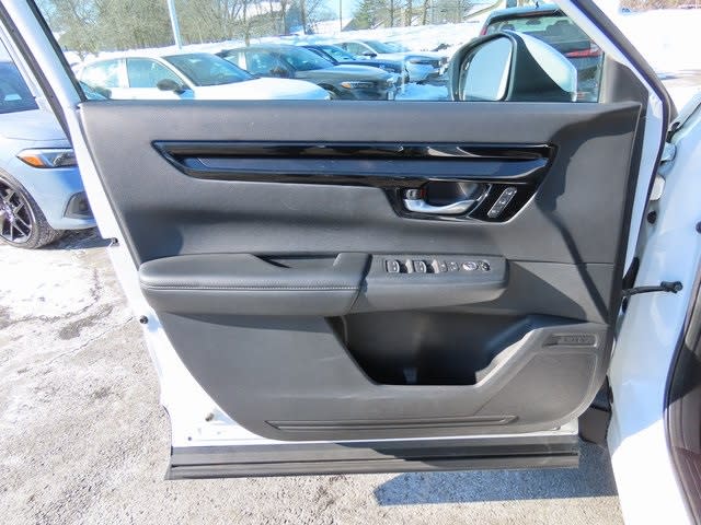 Thumbnail: 2023 Honda CR-V - 23