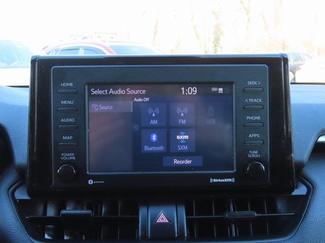 Thumbnail: 2022 Toyota RAV4 - 14