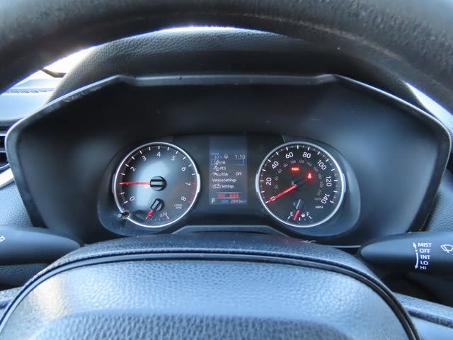 Thumbnail: 2022 Toyota RAV4 - 16