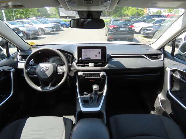 Thumbnail: 2024 Toyota RAV4 - 10