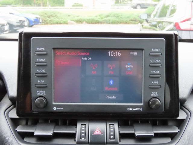 Thumbnail: 2022 Toyota RAV4 - 15