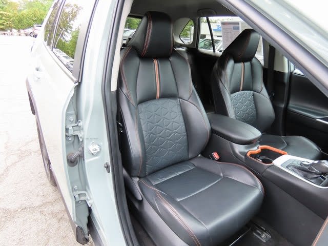 Thumbnail: 2022 Toyota RAV4 - 12