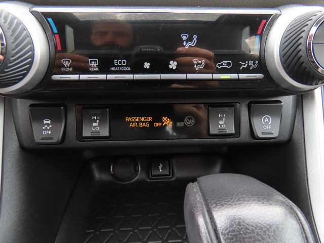 Thumbnail: 2022 Toyota RAV4 - 27