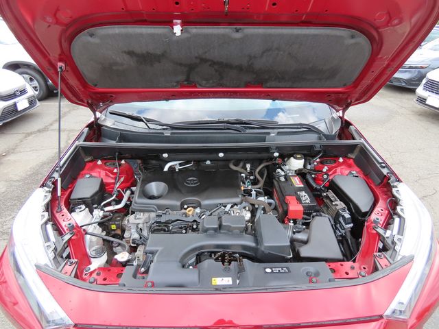 Thumbnail: 2022 Toyota RAV4 - 8