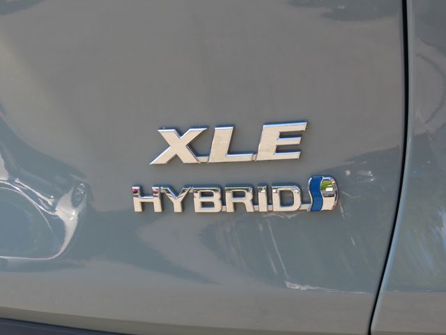 Thumbnail: 2019 Toyota RAV4 - 21