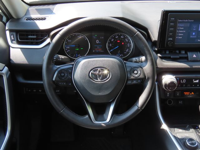 Thumbnail: 2019 Toyota RAV4 - 13
