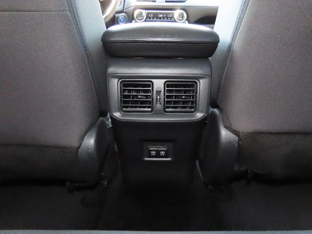 Thumbnail: 2019 Toyota RAV4 - 28
