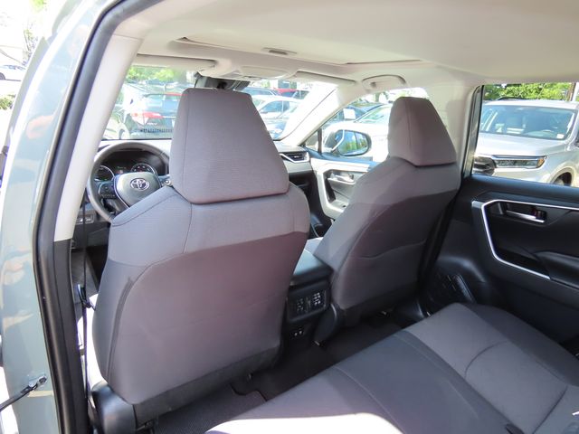Thumbnail: 2019 Toyota RAV4 - 23