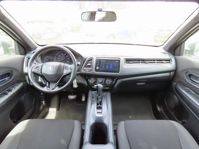 2019 Honda HR-V Sport 10