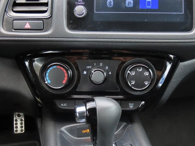 2019 Honda HR-V Sport 23