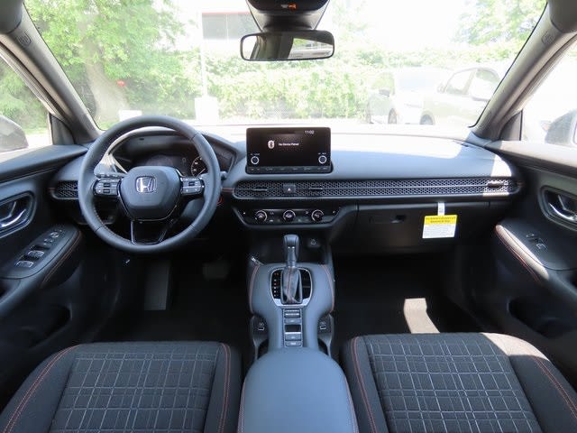 Thumbnail: 2025 Honda HR-V - 10