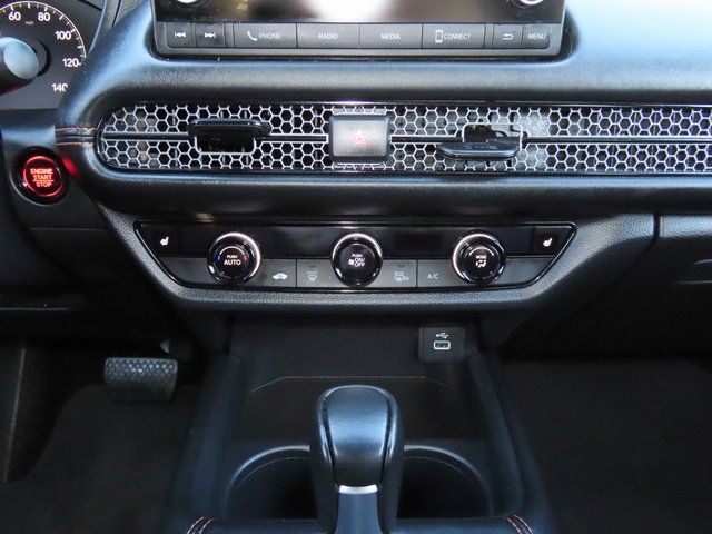 Thumbnail: 2025 Honda HR-V - 25