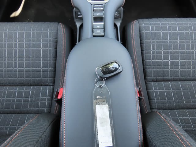 Thumbnail: 2025 Honda HR-V - 22