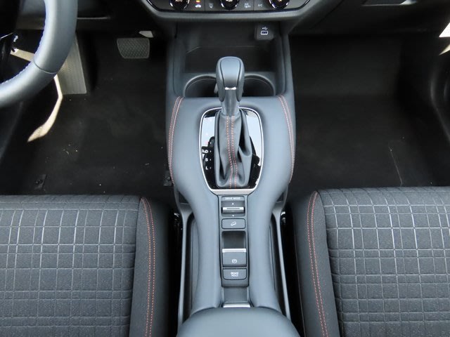 Thumbnail: 2025 Honda HR-V - 16