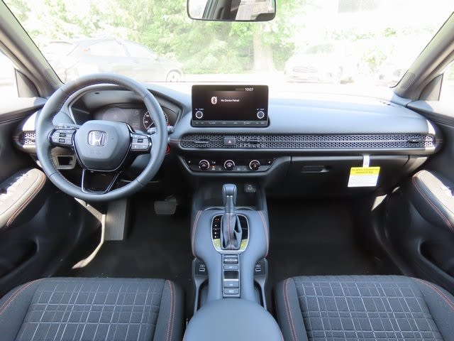 Thumbnail: 2025 Honda HR-V - 10