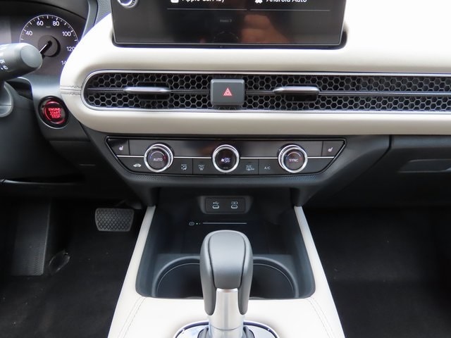 Thumbnail: 2026 Honda HR-V - 15