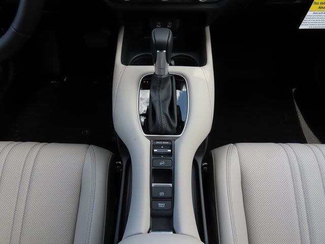 Thumbnail: 2026 Honda HR-V - 17